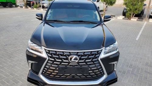 لكزس LX 570 Lexus LX 570 2009 facelifted 2023 GCC FULL OPTION V8 petrol left hand drive