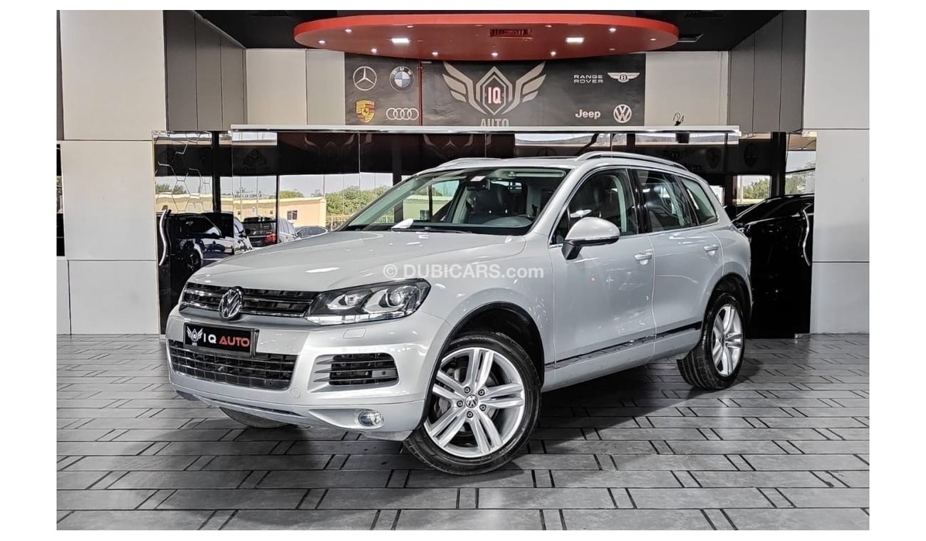 Volkswagen Touareg AED 2,100 P.M | 2015 VOLKSWAGEN TOUAREG SPORT | GCC | 360 *CAMERAS | FULLY LOADED