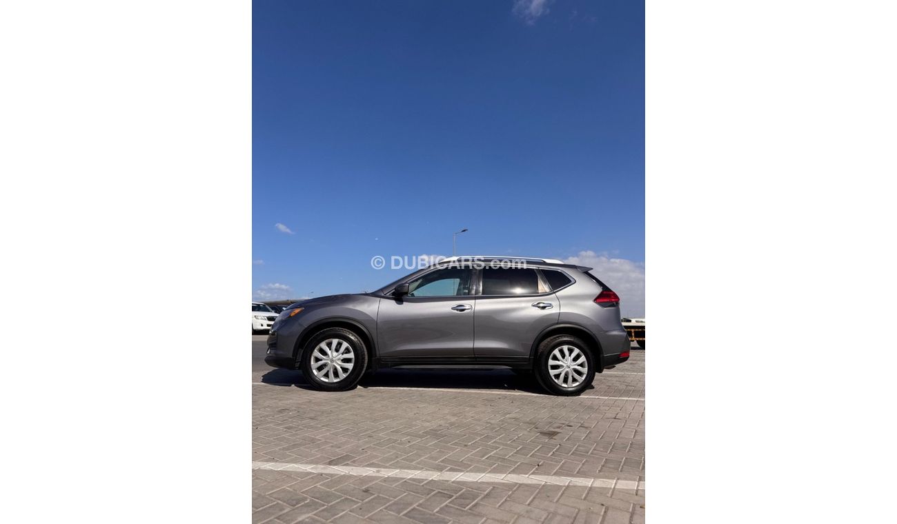 Nissan Rogue Rogue 2.5L ,automatic,