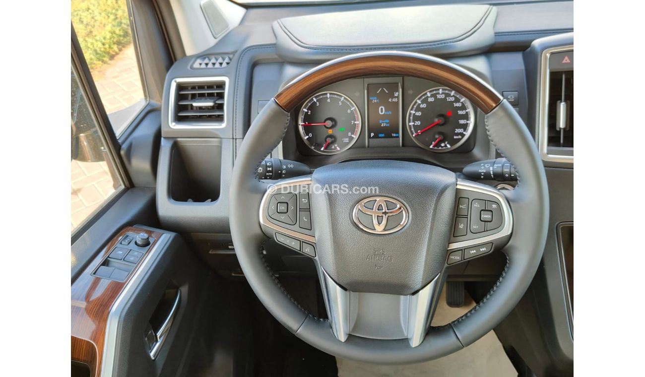 تويوتا جرافينا 2025 Toyota Granvia Premium (Full-Option With Radar) 6-Seater 3.5L V6 Petrol A/T RWD Export Only