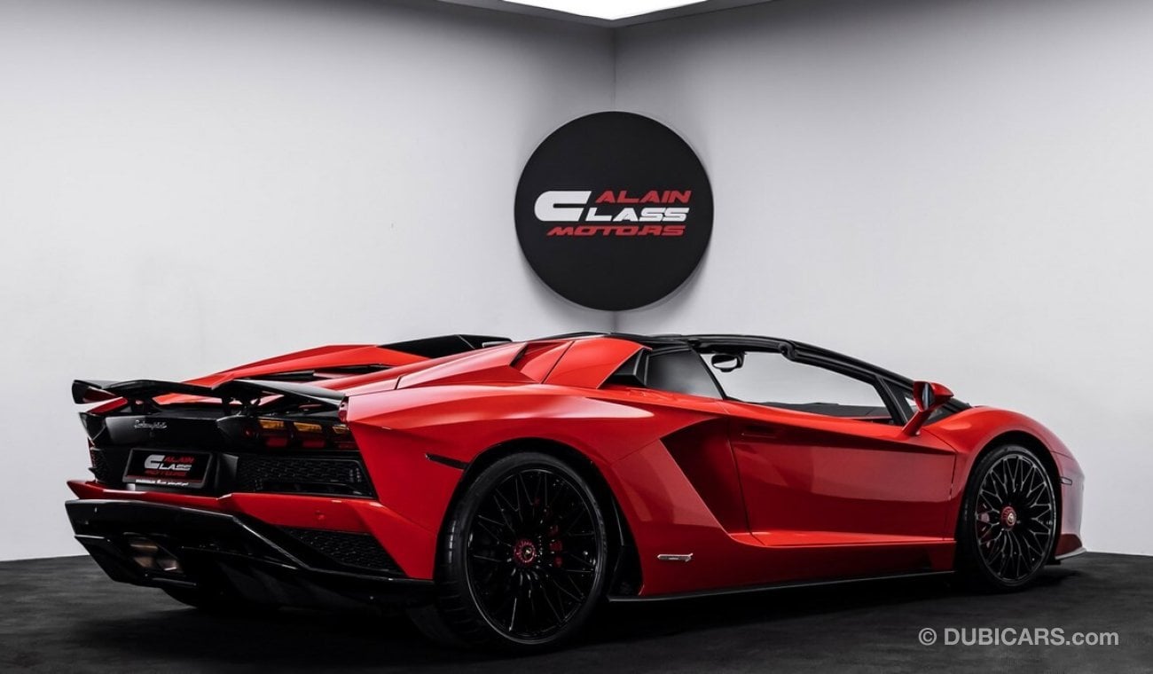 Lamborghini Aventador S Roadster 2021 - GCC - Under Warranty