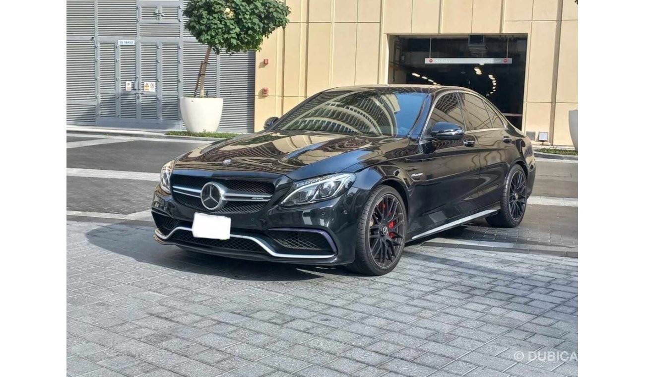 مرسيدس بنز C 63S AMG AMG