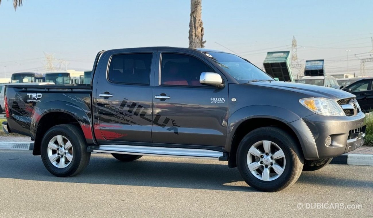 Toyota Hilux PREMIUM DARK LEATHER SEAT | 4 X 4 | REAR VIEW CAMERA | SIDE BODY STICKER