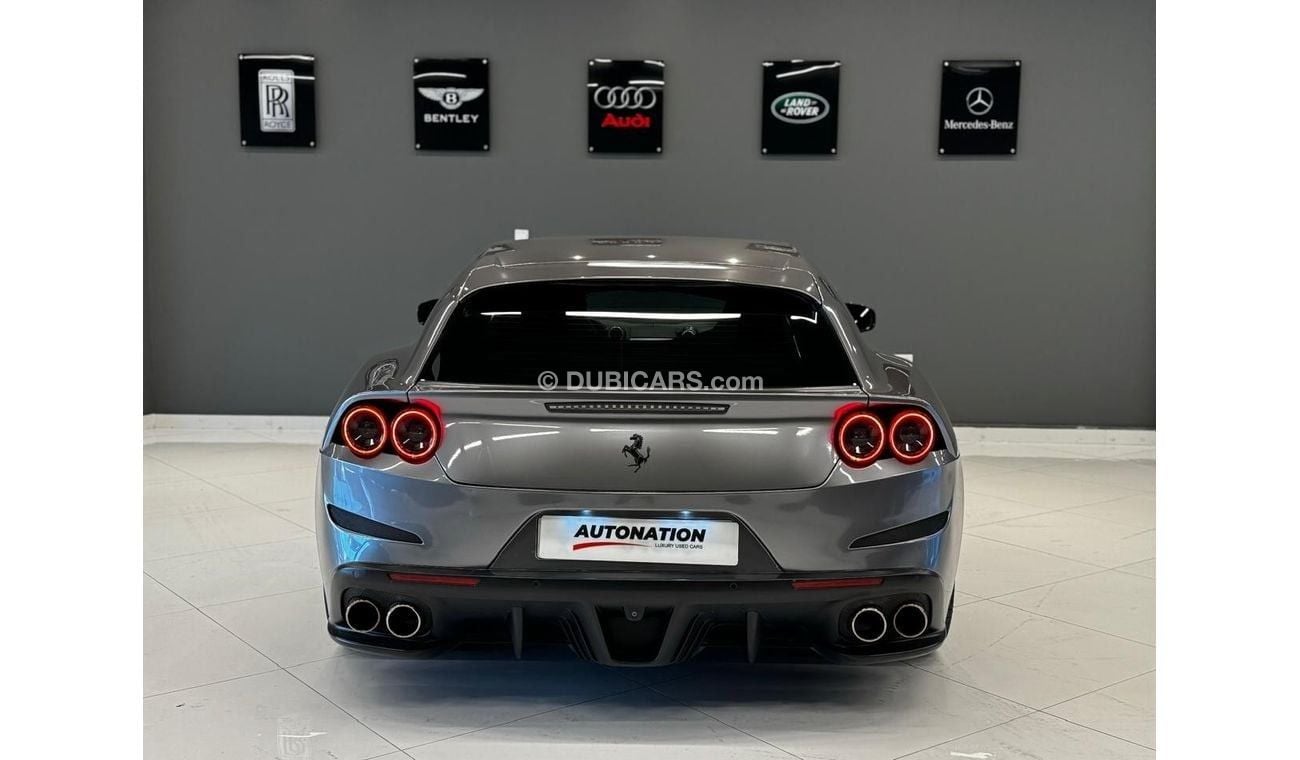 فيراري GTC4Lusso