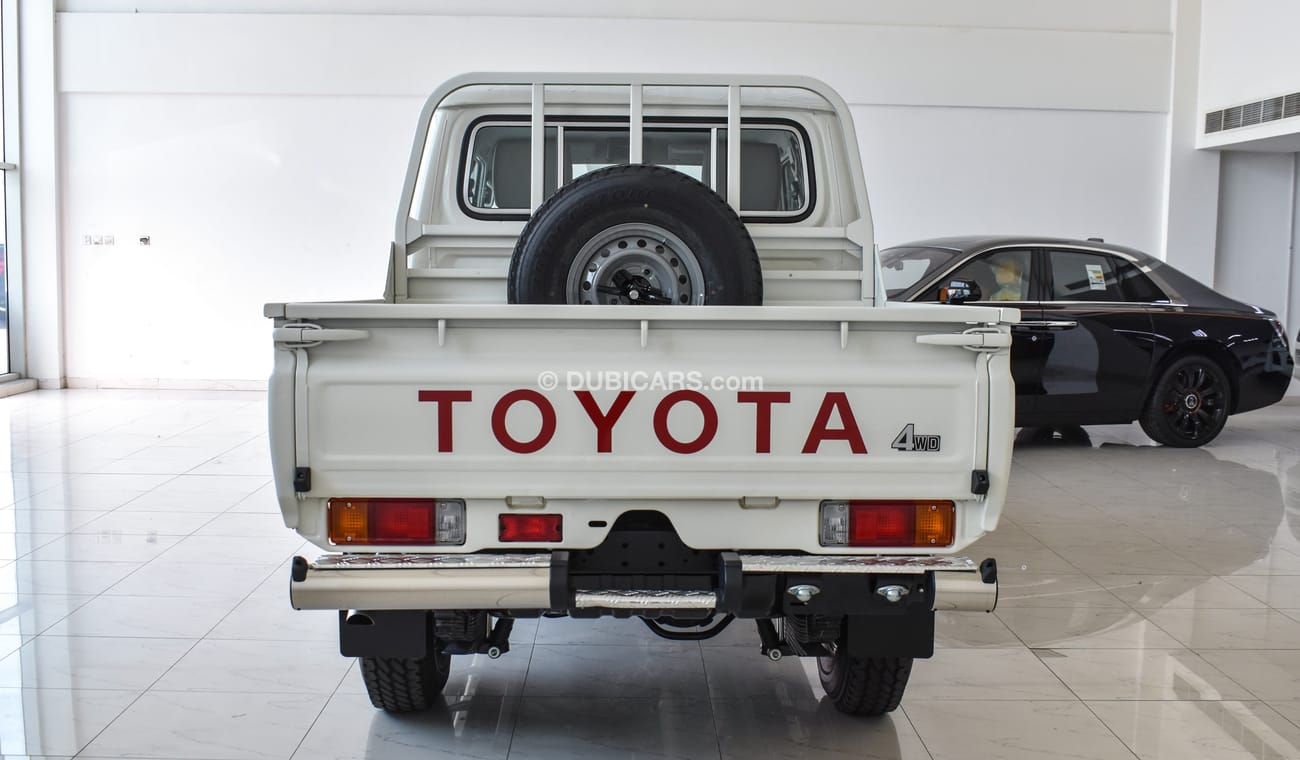 Toyota Land Cruiser Pick Up 2.8L