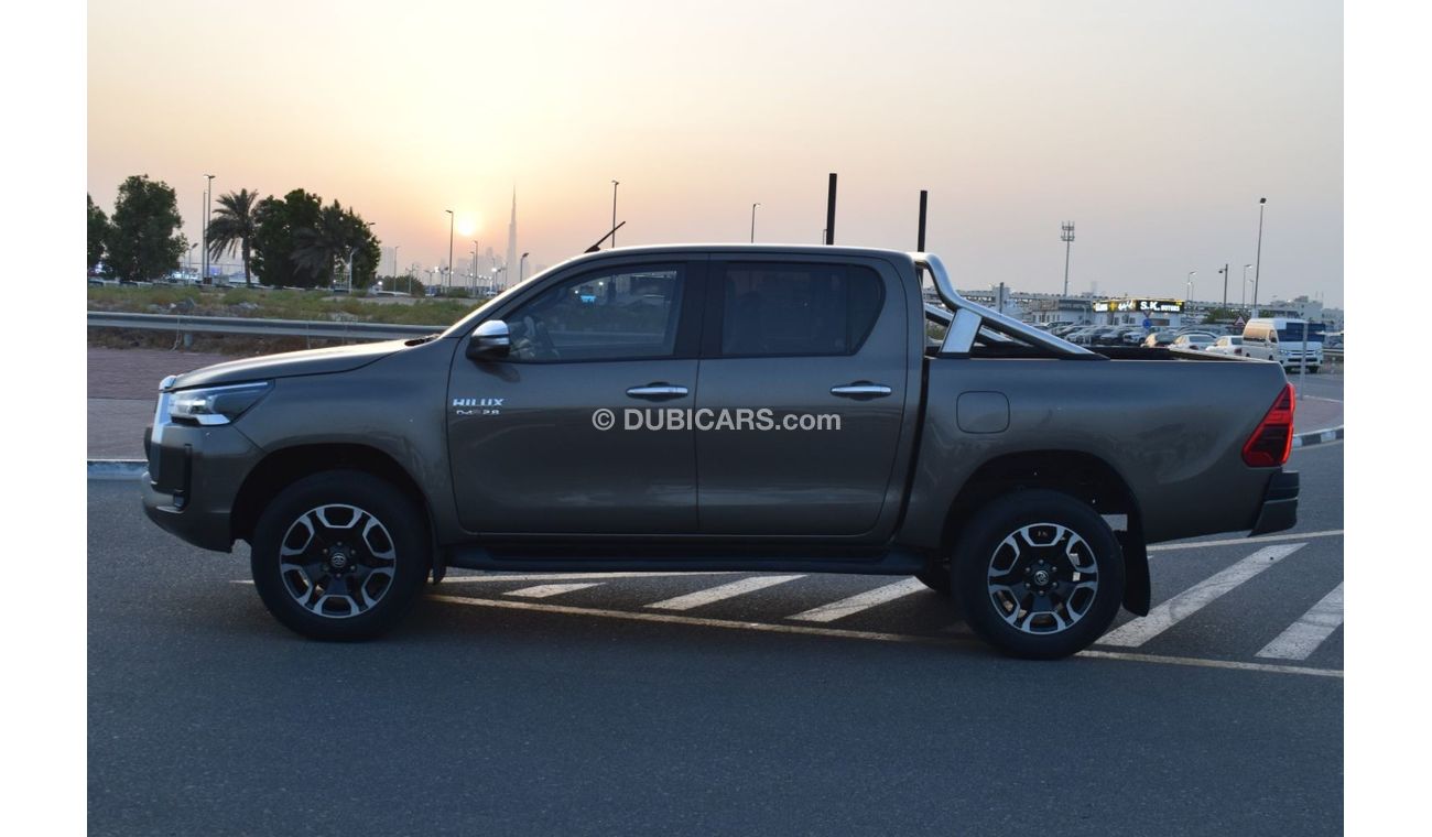 تويوتا هيلوكس 2021 TOYOTA HILUX DOUBLE CABIN BROWN