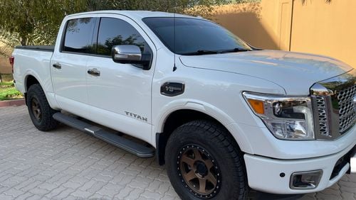 Nissan Titan Platinum Reserve