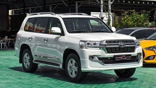 Toyota Land Cruiser GXR V6  Body kit 2018