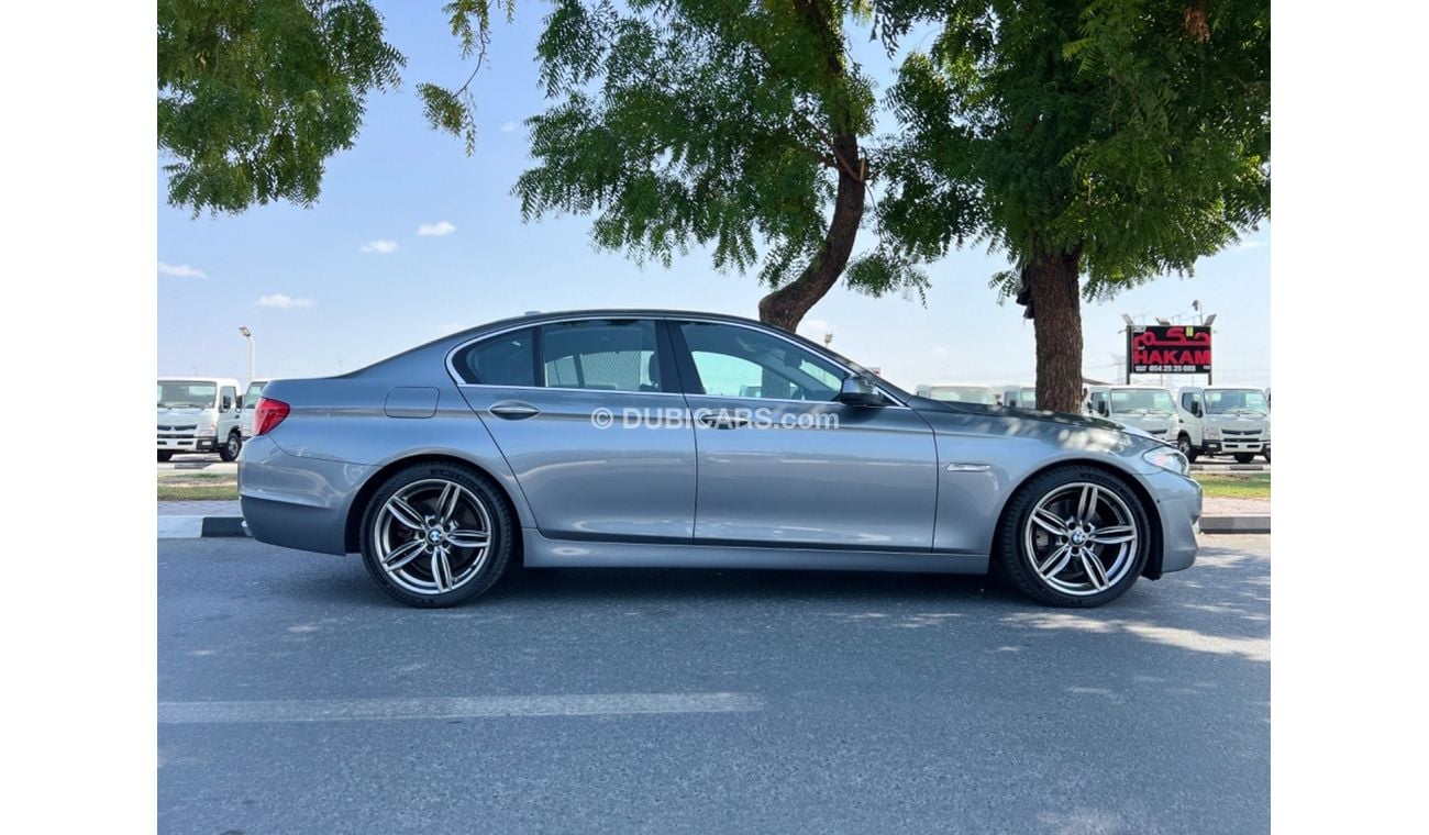 BMW 550i Std 4.4L (402 HP)