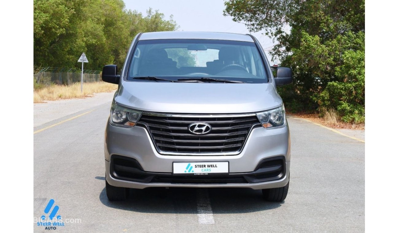 هيونداي H-1 Std GL 2.5L RWD - Petrol Automatic - 9 Seater Passenger Van - Like New Condition - GCC