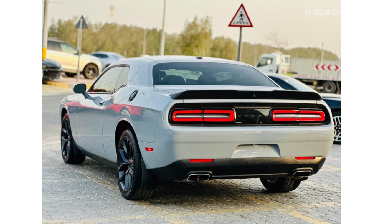 Dodge Challenger SXT For sale