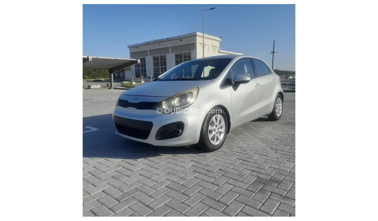 Kia Rio EX 1.4L Hatchback