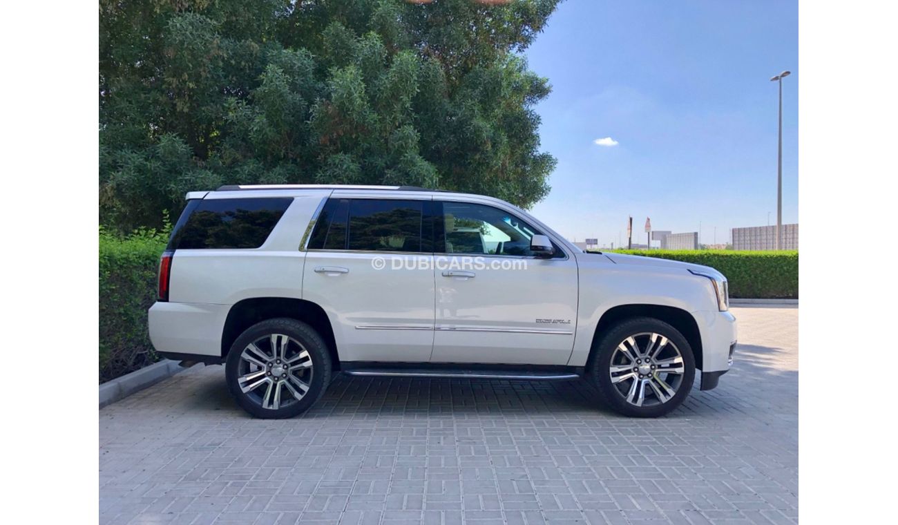 GMC Yukon Denali 6.2L (8 Seater)