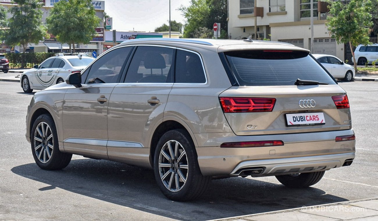 Audi Q7 45 TFSI quattro 3.0L