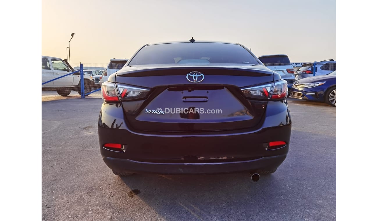 Toyota Yaris TOYOTA YARIS 2019 BLACK