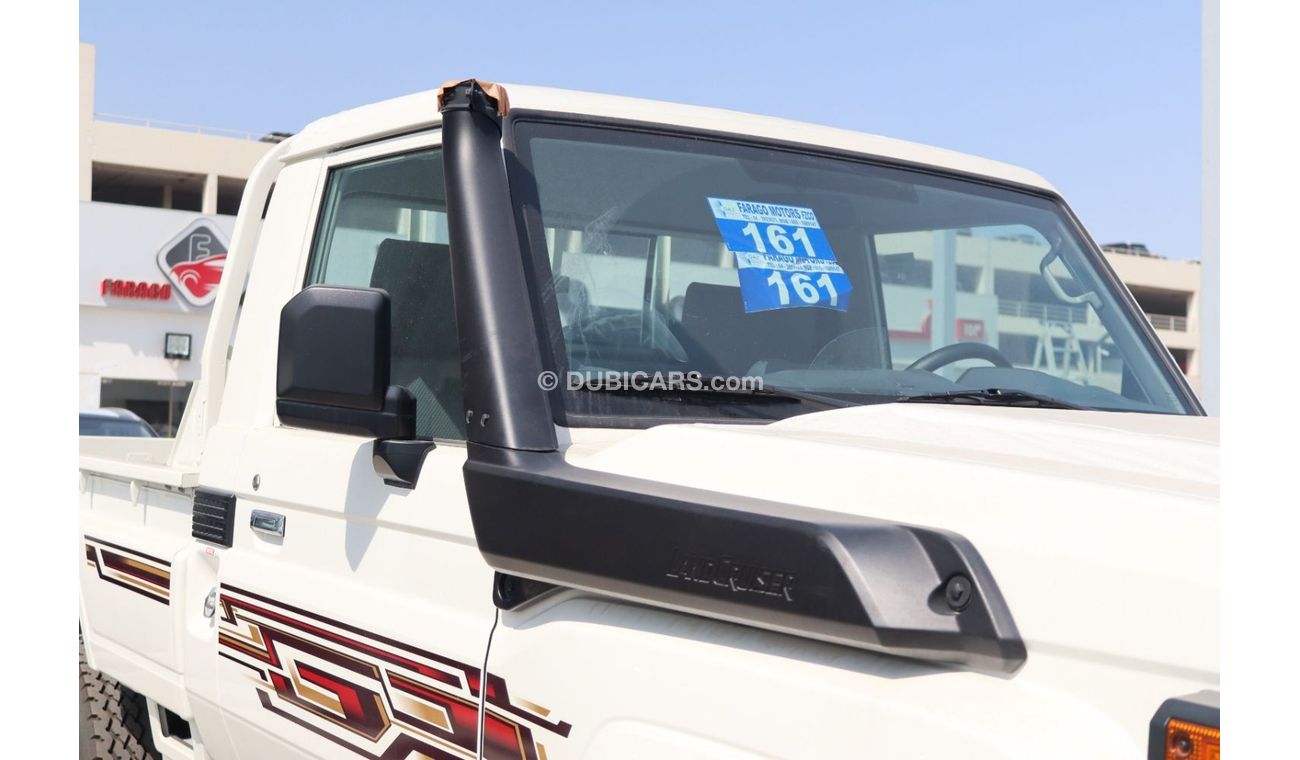 تويوتا لاند كروزر بيك آب 2024 TOYOTA LAND CRUISER 4.2 V6 DIESEL **EXPORT ONLY**التصدير فقط خارج الخليج**