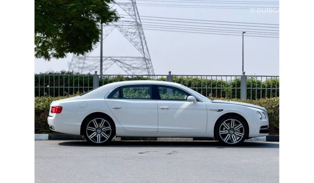 بنتلي كونتيننتال فلاينج سبر BENTLEY CONTINENTAL FLYING SPUR GCC SPECS YEAR 2016 FULL SERVICE HISTORY