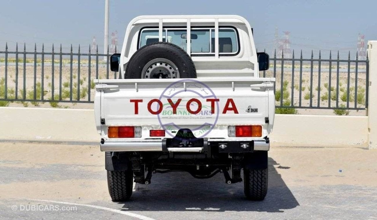 تويوتا لاند كروزر هارد توب Toyota Land Cruiser LC79 Pick Up Single Cabin 2.8L Diesel Automatic Transmission