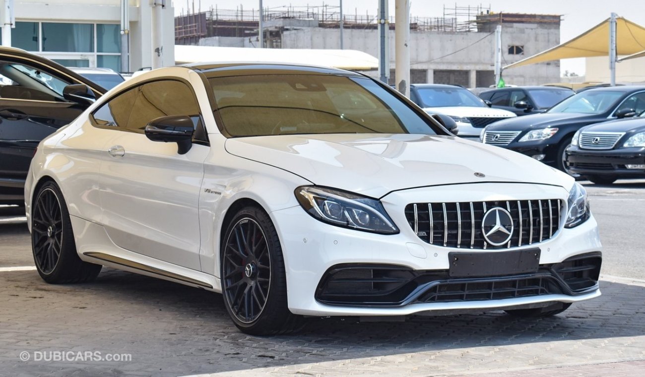 Mercedes-Benz C 63 Coupe S