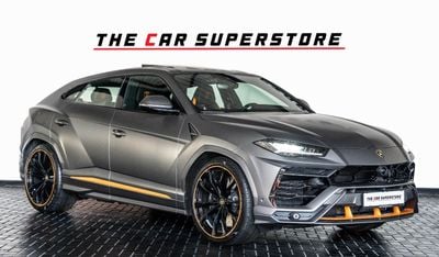 Lamborghini Urus 2022 - LAMBORGHINI URUS CAPSULE EDITION - SPECIAL PAINT - 1 YEAR WARRANTY