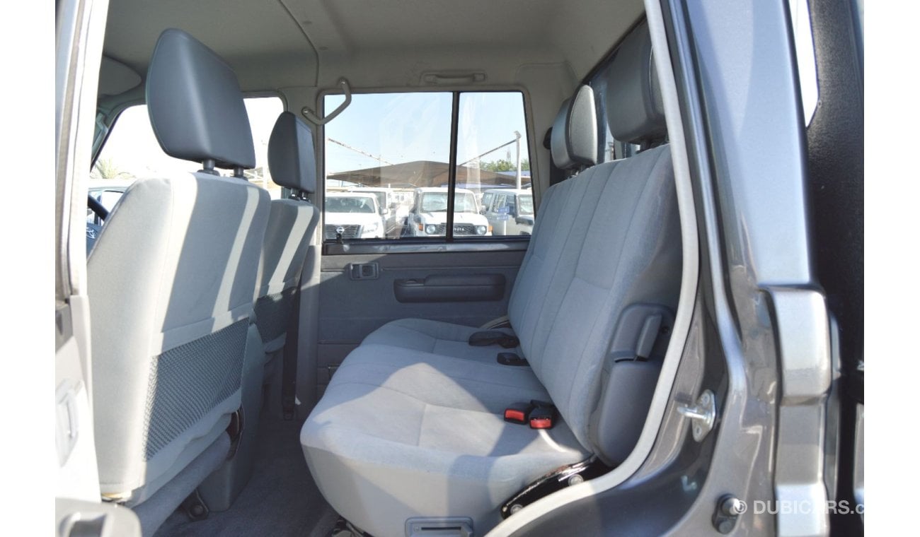 Toyota Land Cruiser Pick Up Double cabin Perfect inside and out