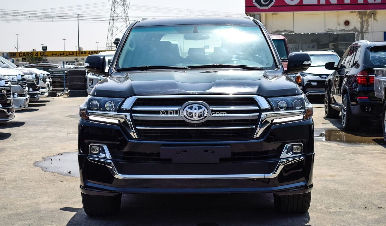 Toyota Land Cruiser left hand drive facelifted to new design maximum upgraded with best quality accessories for export o