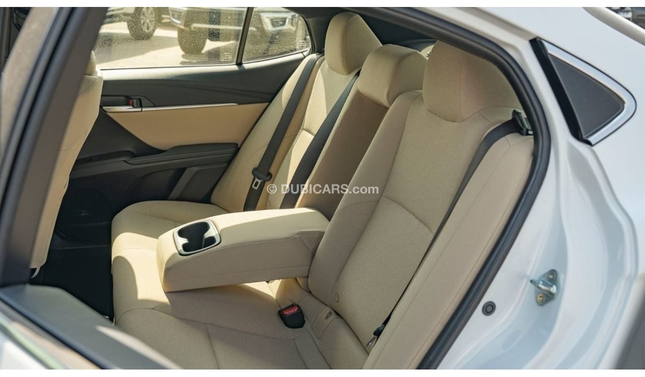 تويوتا كامري 2025 Toyota Camry LE facelift 2.5L Petrol AT with Sunroof - GCC (Export price)