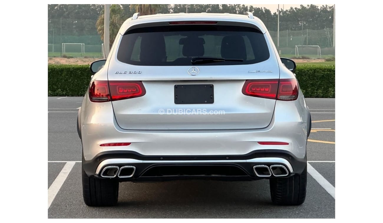 مرسيدس بنز GLC 300 4MATIC