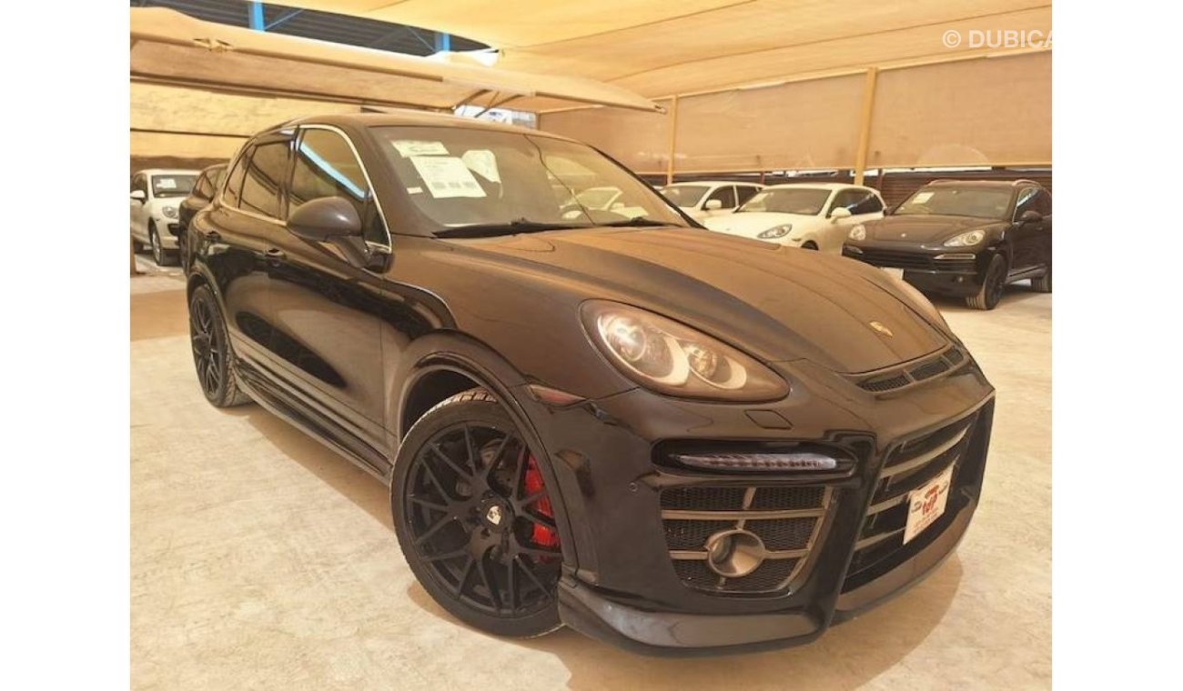 Porsche Cayenne PORSCHE CAYENNE 4.8L TURBO WITH SUNROOF AND AERO BODY KIT 2011 IN EXCELLENT CONDITION