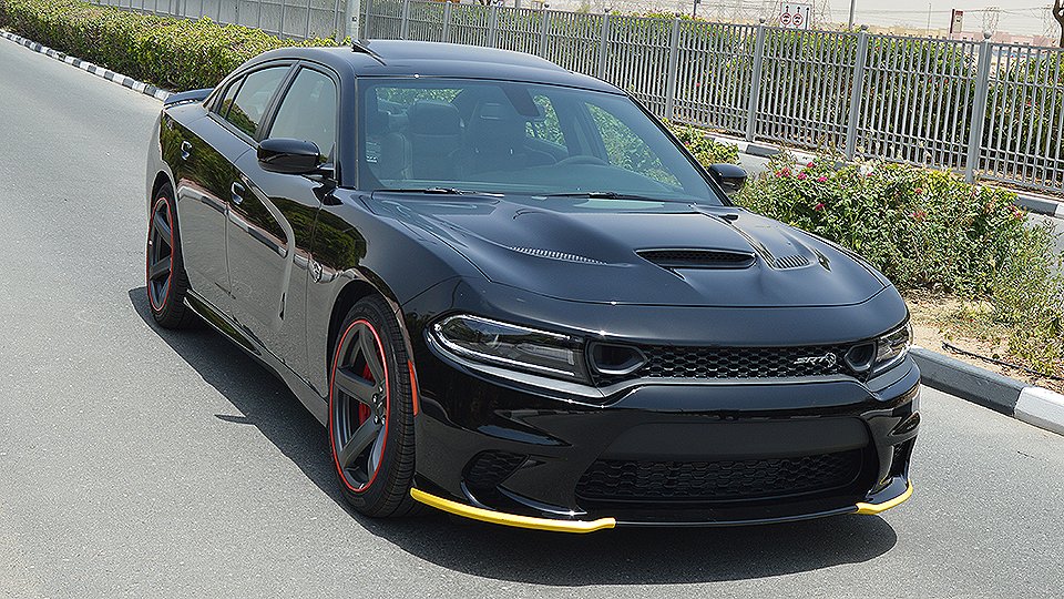 New Dodge Charger Hellcat Srt 2019 62 Supercharged Hemi V8 707hp Gcc