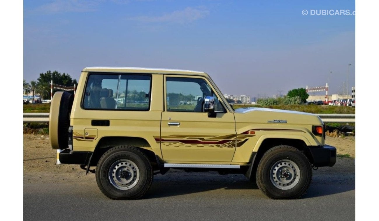 تويوتا لاند كروزر هارد توب DLX 2.8L DIESEL AUTOMATIC 4X4