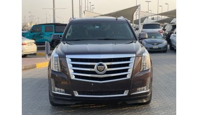 Cadillac Escalade Platinum 2015 model, imported from America, full option, Vip separate chairs, automatic transmission