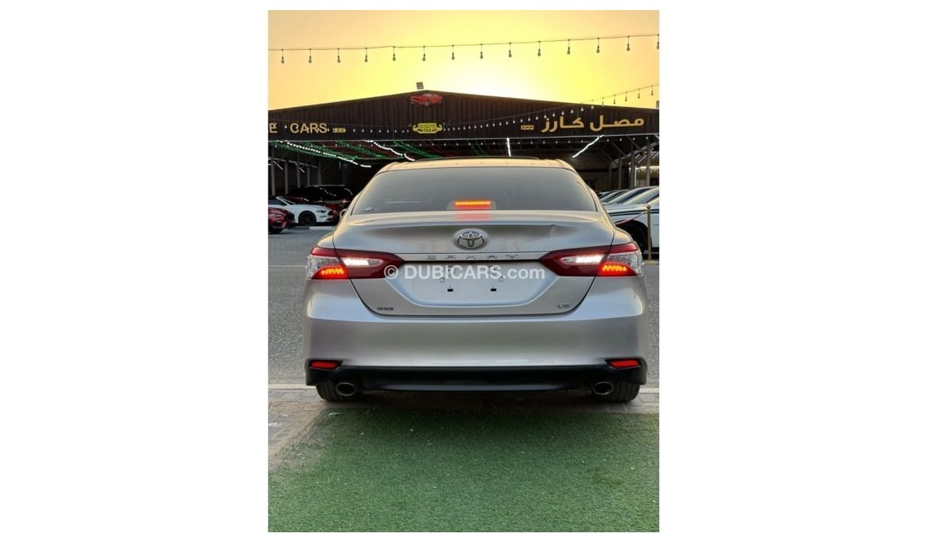 Toyota Camry Toyota Camry 2018 with a 3.5 engine capacity on a hatch, leather seats, well equipped, in good condi