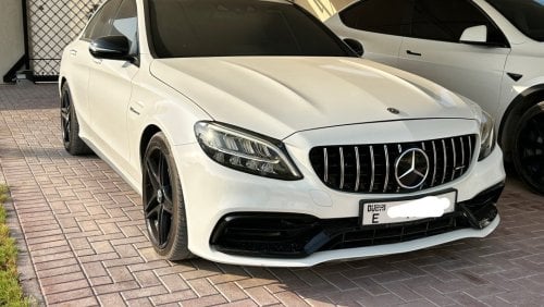 Mercedes-Benz C 63S AMG