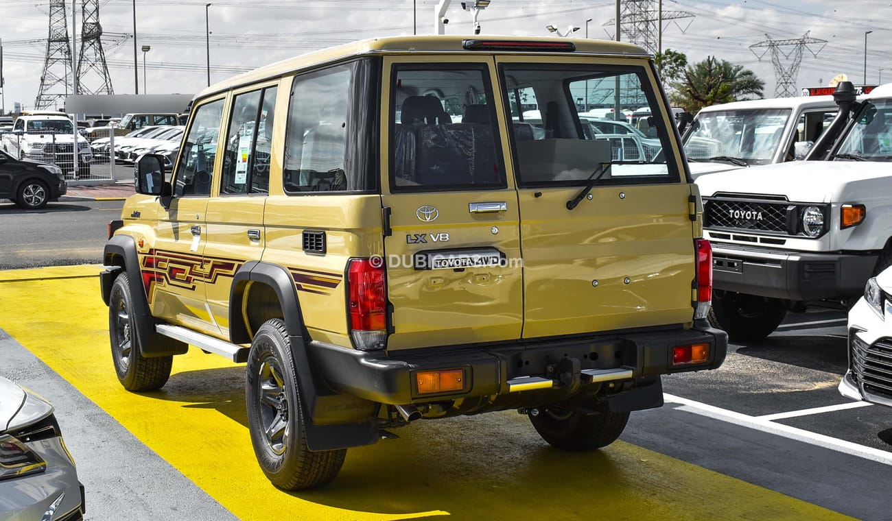 Toyota Land Cruiser Hard Top 4.5L Diesel V8