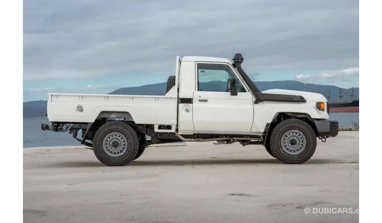 تويوتا لاند كروزر بيك آب Toyota LC 79 4.2l Diesel SC - M/T - Fog Lamp - Snorkel