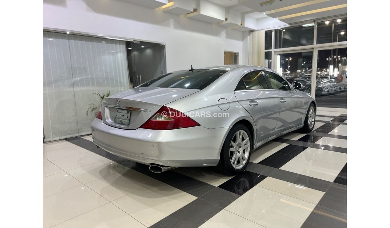 مرسيدس بنز CLS 500 MERCEDES BENZ CLS500  MODEL2007 WITHOUT ANY ACCIDENT