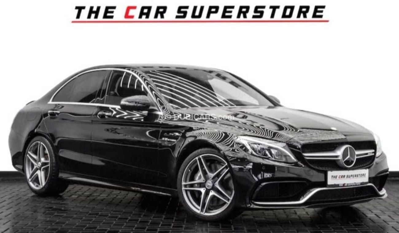 مرسيدس بنز C 63 AMG Std 4.0L Sedan 2016 I MERCEDES C63 AMG I LOW KMS I V8 ENGINE | WARRANTY AVAILABLE