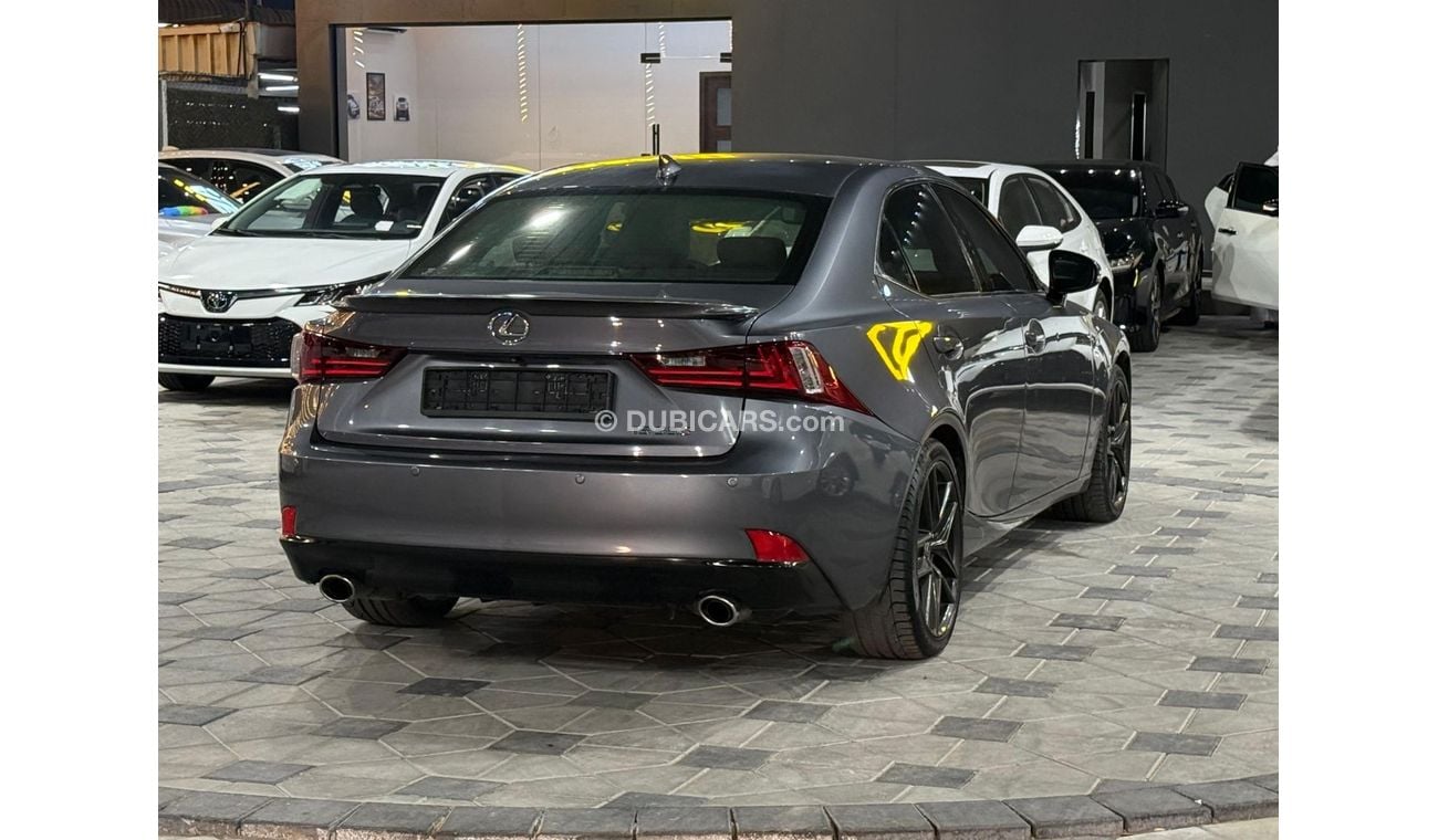 لكزس IS 350 F Sport Platinum 3.5L