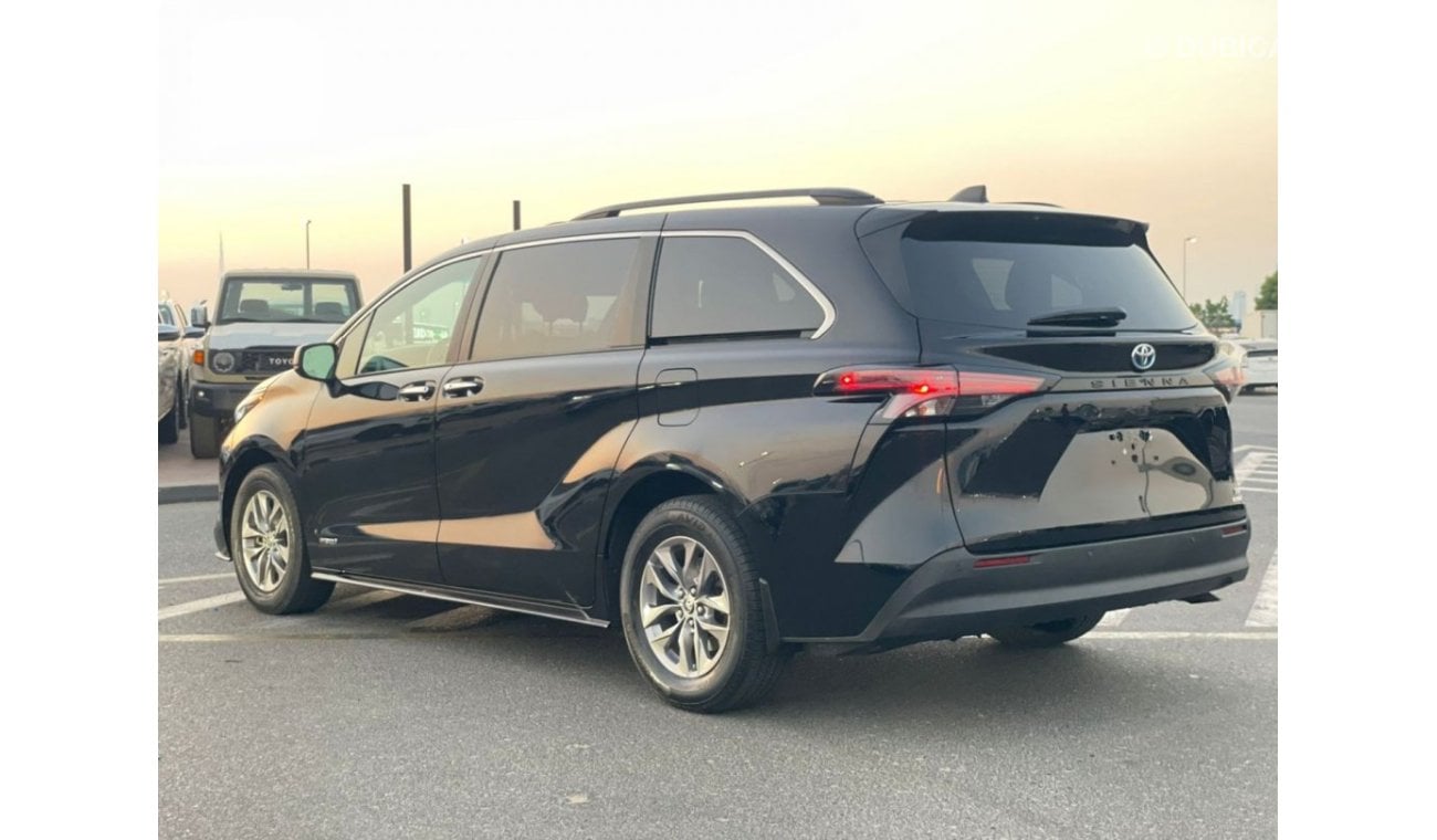 تويوتا سيينا 2021 Toyota Sienna XLE Hybrid Fuel - 2.5L V4 - Full Option 7 Seater - Auto Doors With Radar & Wirele