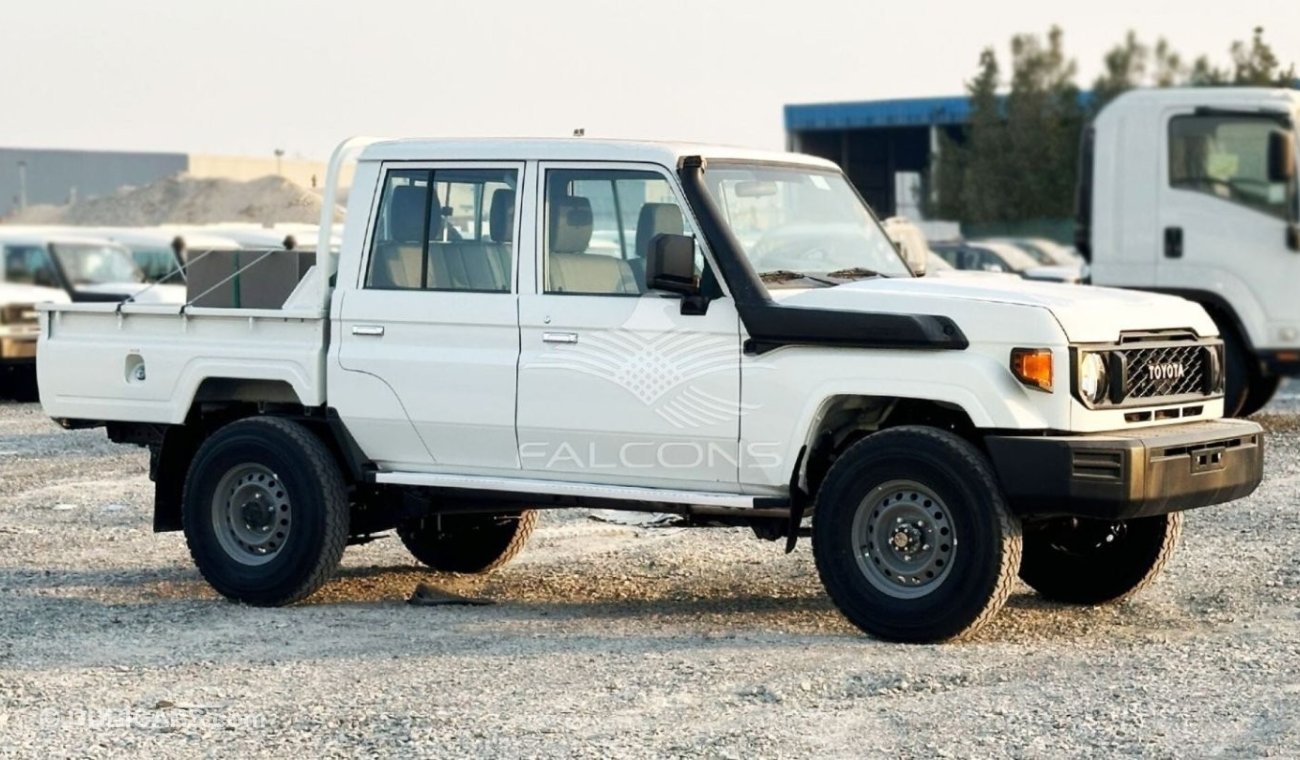 تويوتا لاند كروزر بيك آب 79 DOUBLE CABIN PICKUP 4.2L V6 6-SEATER MT