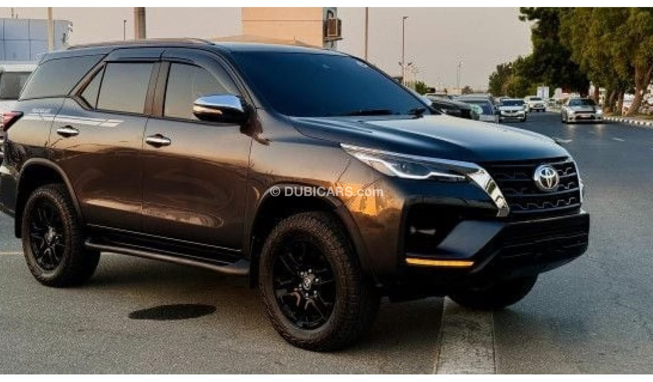 Toyota Fortuner PREMIUM CONDITION | RHD | 2023 | 2.8L DIESEL | REAR VIEW CAMERA | ELECTRIC SEAT