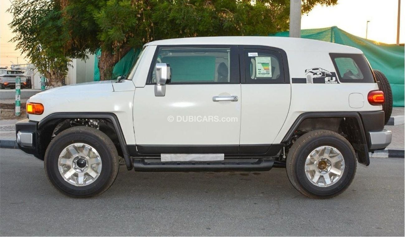 تويوتا إف جي كروزر Toyota FJ Cruiser