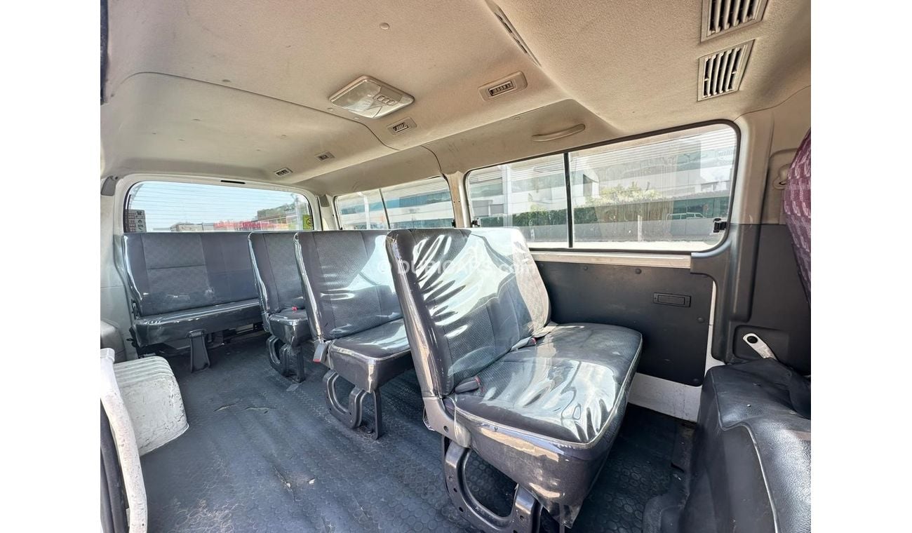 Nissan Urvan Std 2.5L (14 Seater) NISSAN URVAN 2.5L I4 RWD | GOOD CONDITION |  GCC | WELL MAINTAINED | 12 SEATERN