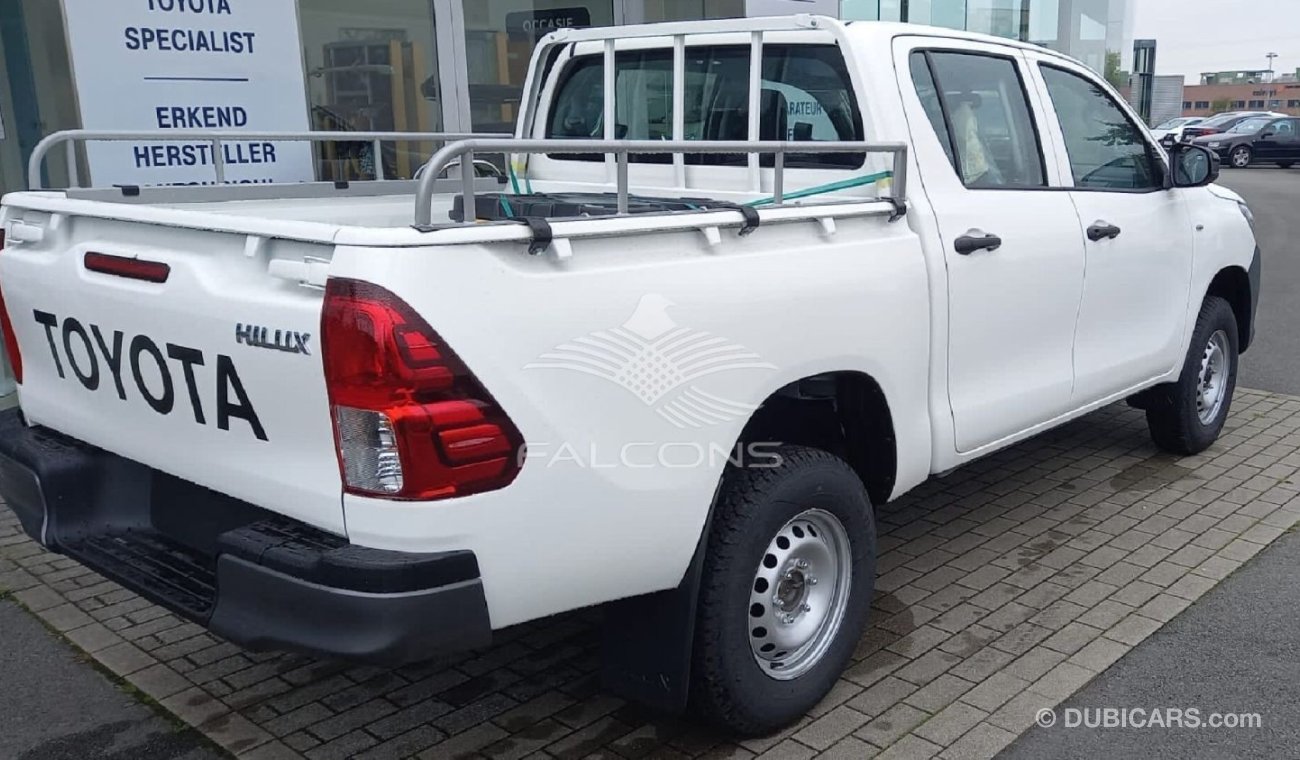 Toyota Hilux DC 4WD 3.0L COUNTRY 5-MT