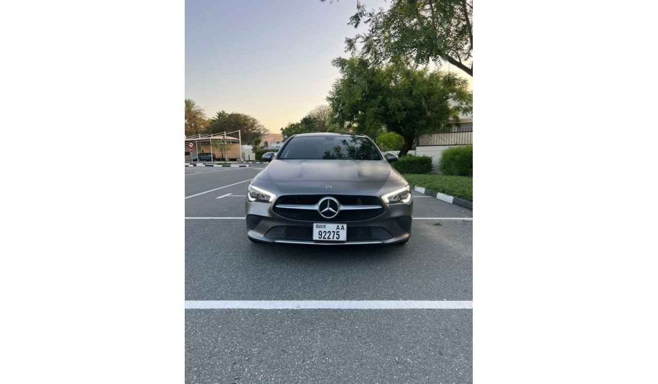 مرسيدس بنز CLA 250 Premium 2.0L