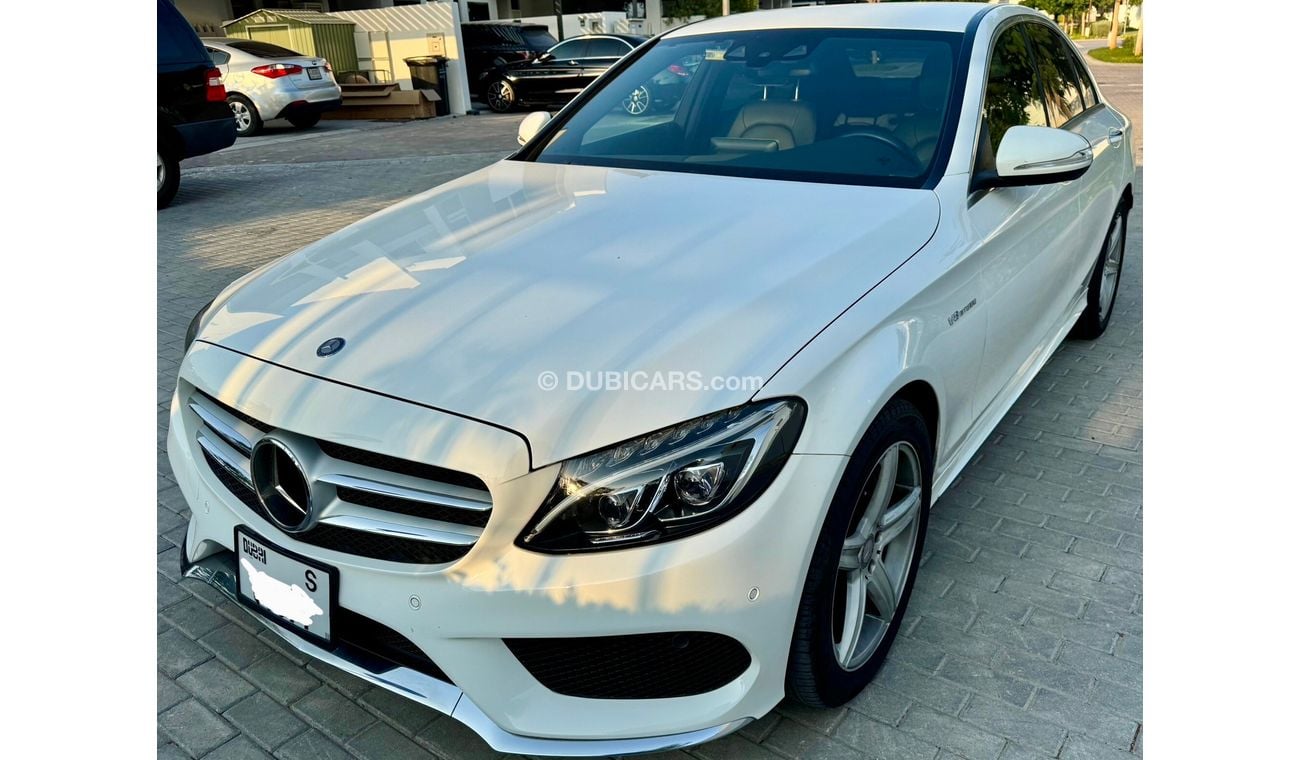 مرسيدس بنز C200 AMG Line