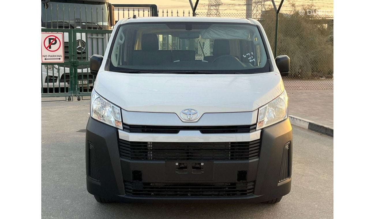 Toyota Hiace HIACE CARGO STANDARD ROOF 3.5L V6 AT