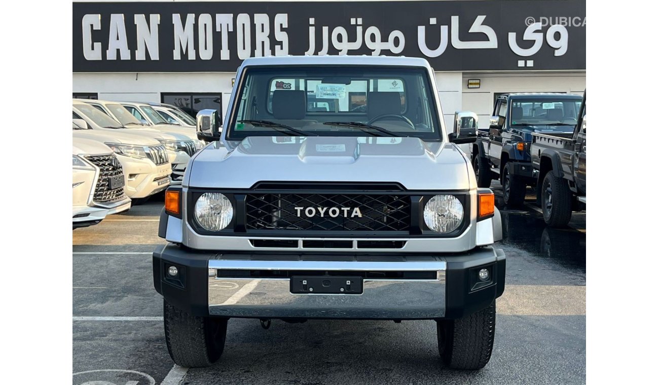 تويوتا لاند كروزر بيك آب LC79 SC PICKUP 4.0L PTR AT