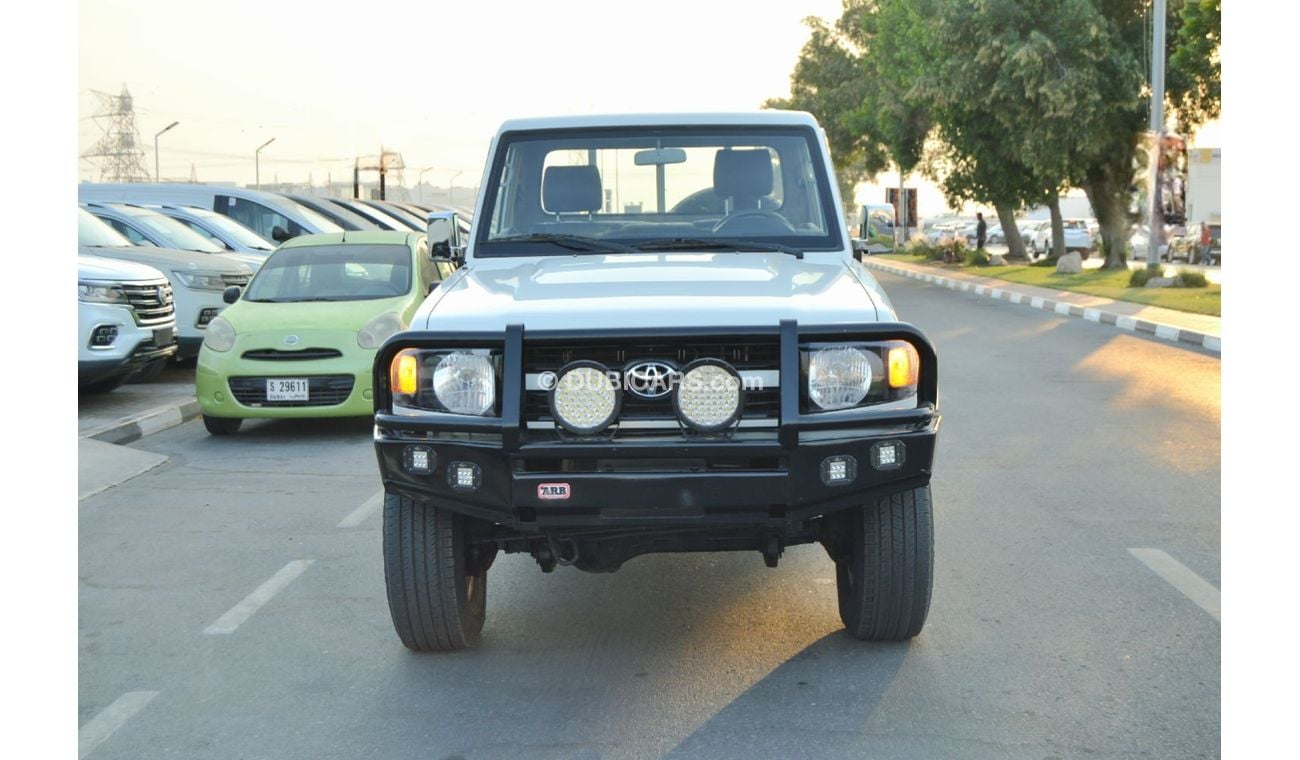 Toyota Land Cruiser Pick Up Single cabin